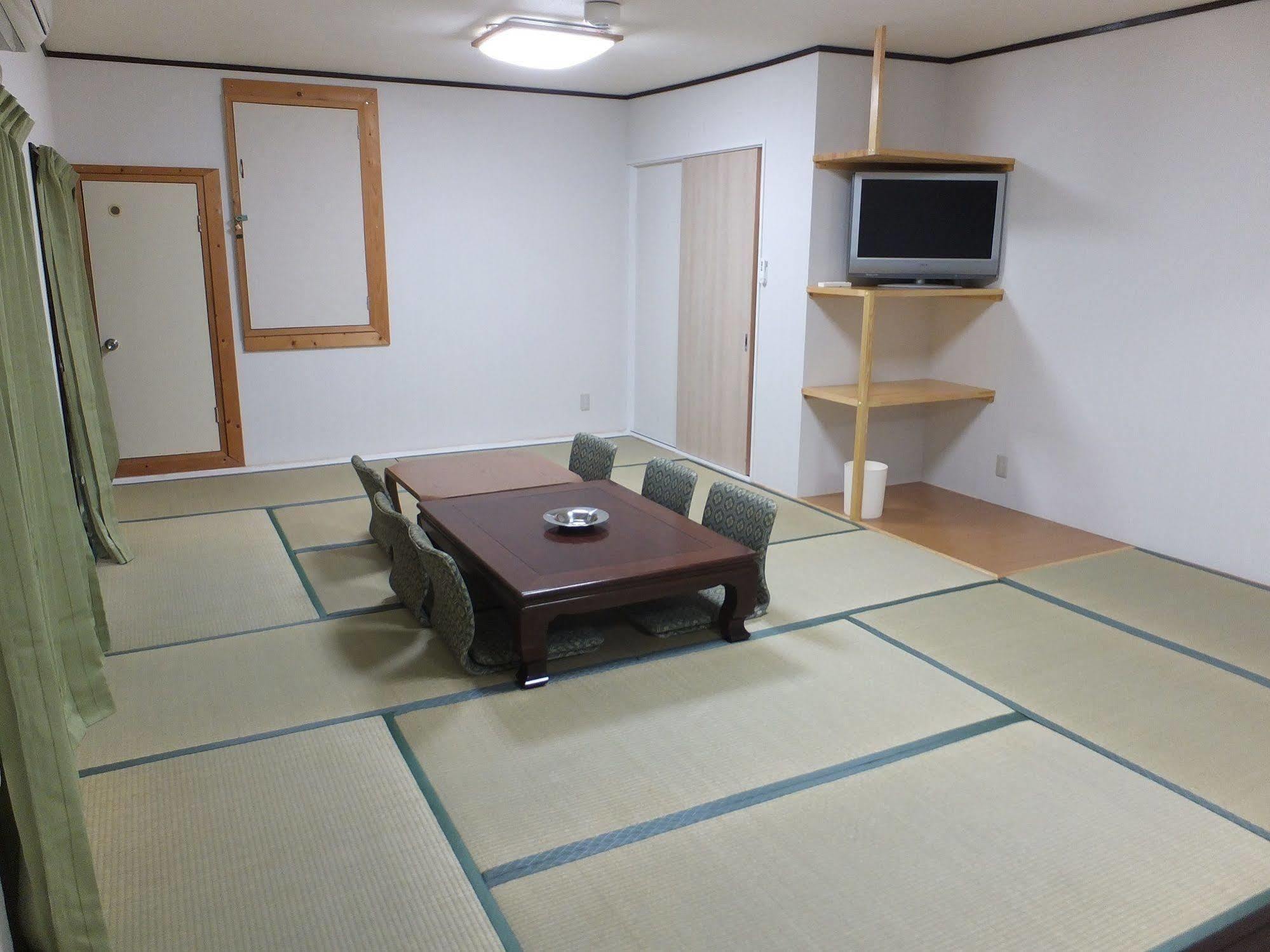Hotel Famitic Myojin Nikko Buitenkant foto